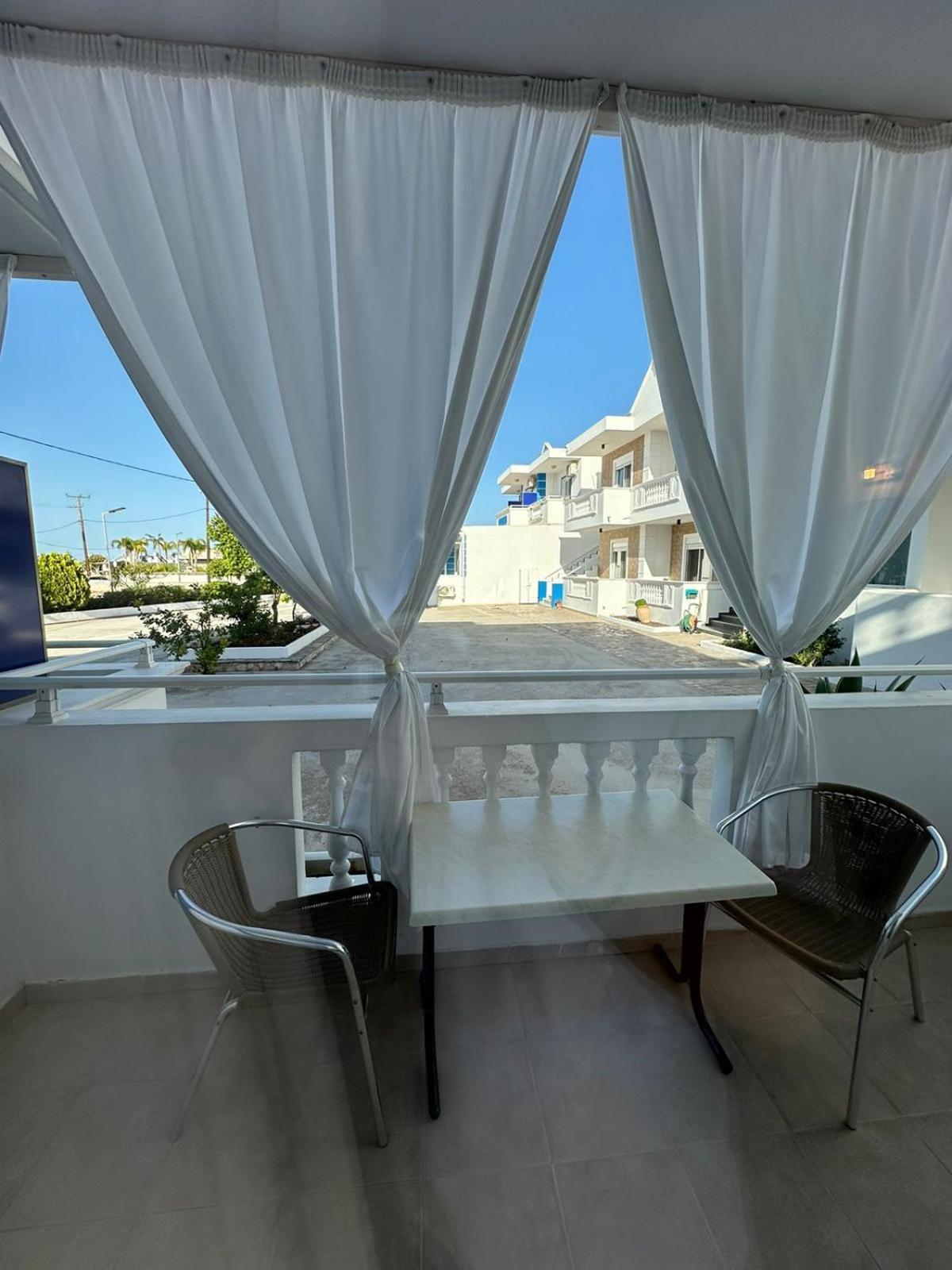 Apollonio Suites & Rooms Faliraki Rhodes Bilik gambar