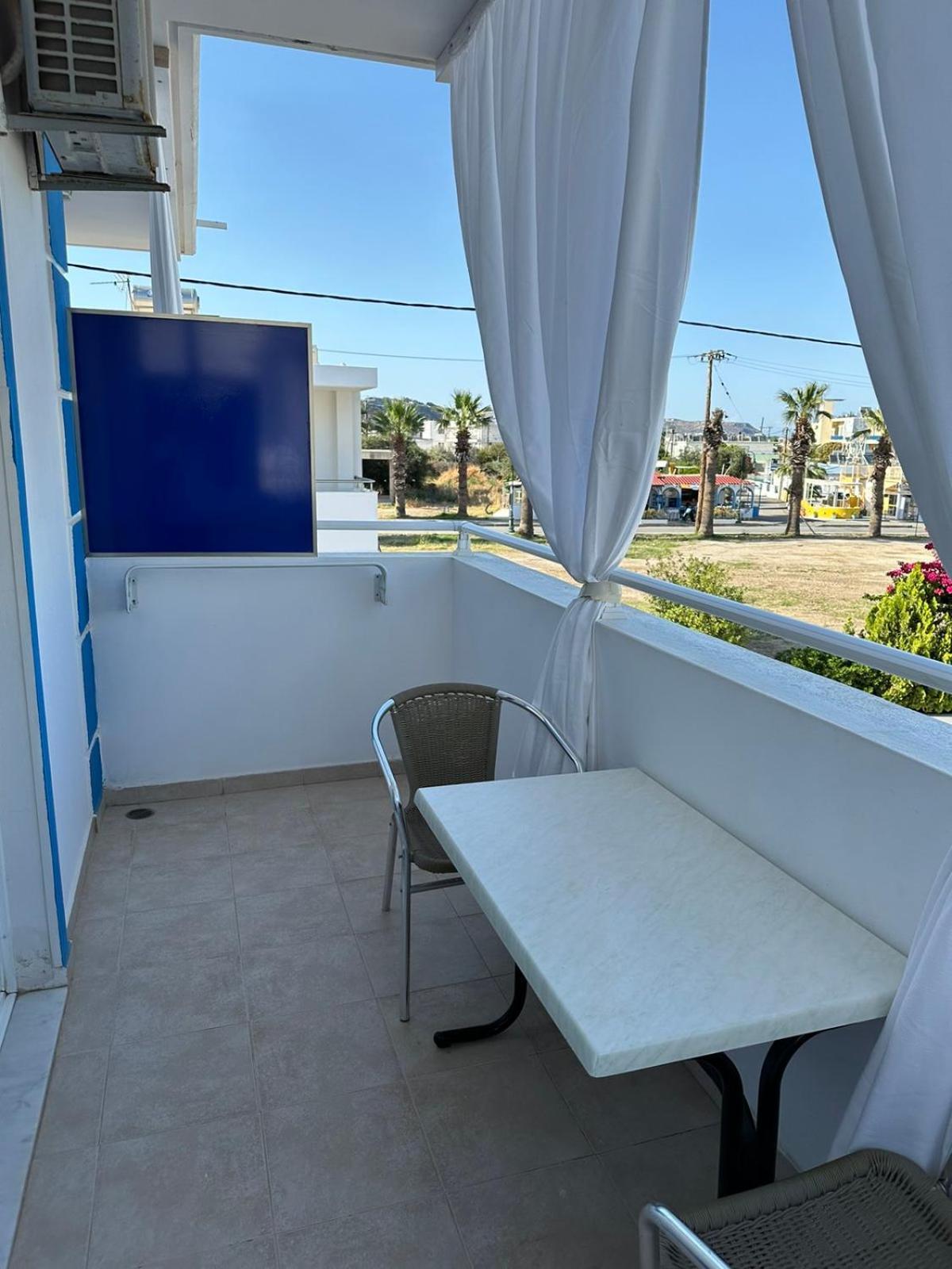 Apollonio Suites & Rooms Faliraki Rhodes Bilik gambar