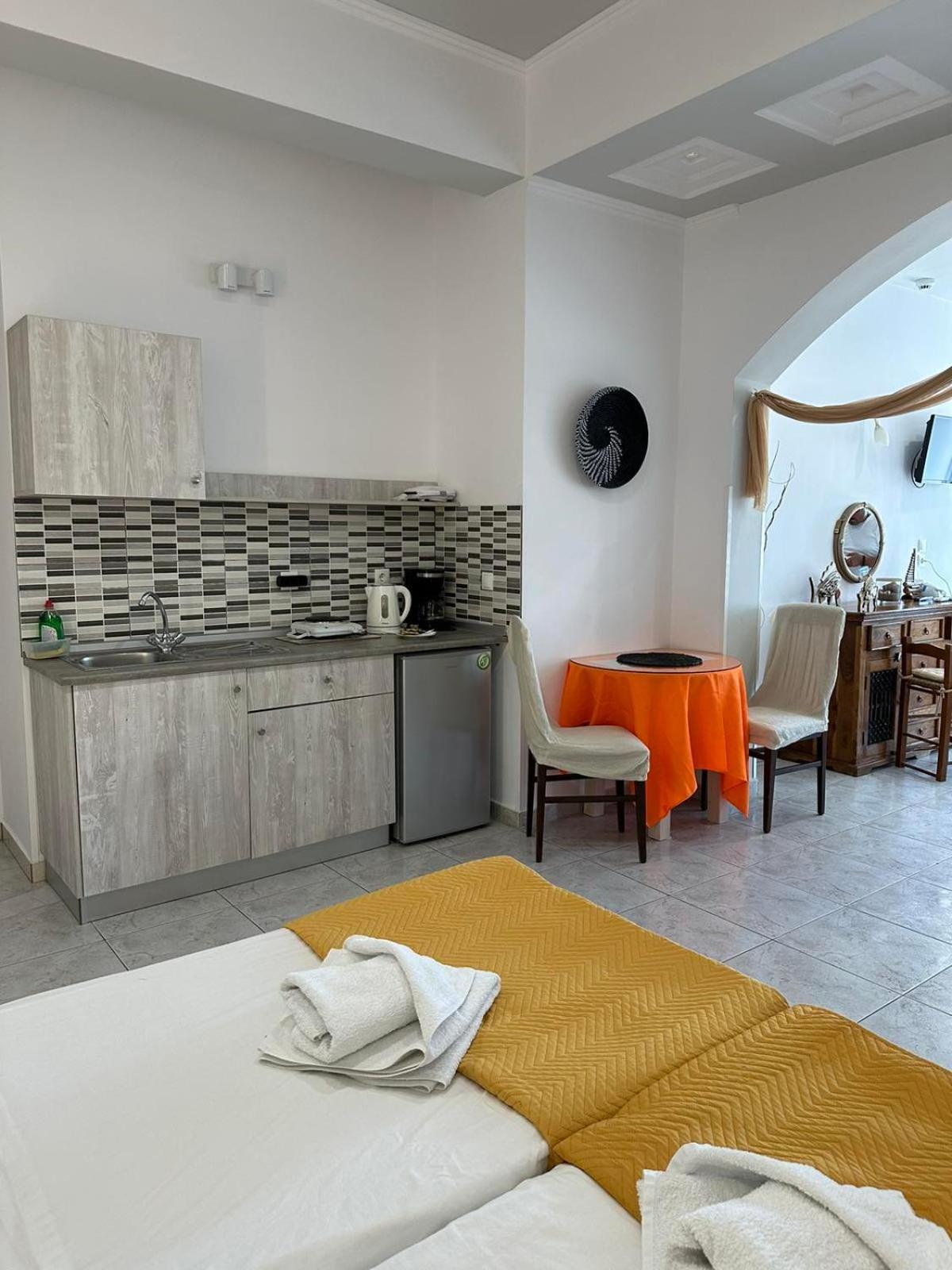 Apollonio Suites & Rooms Faliraki Rhodes Bilik gambar