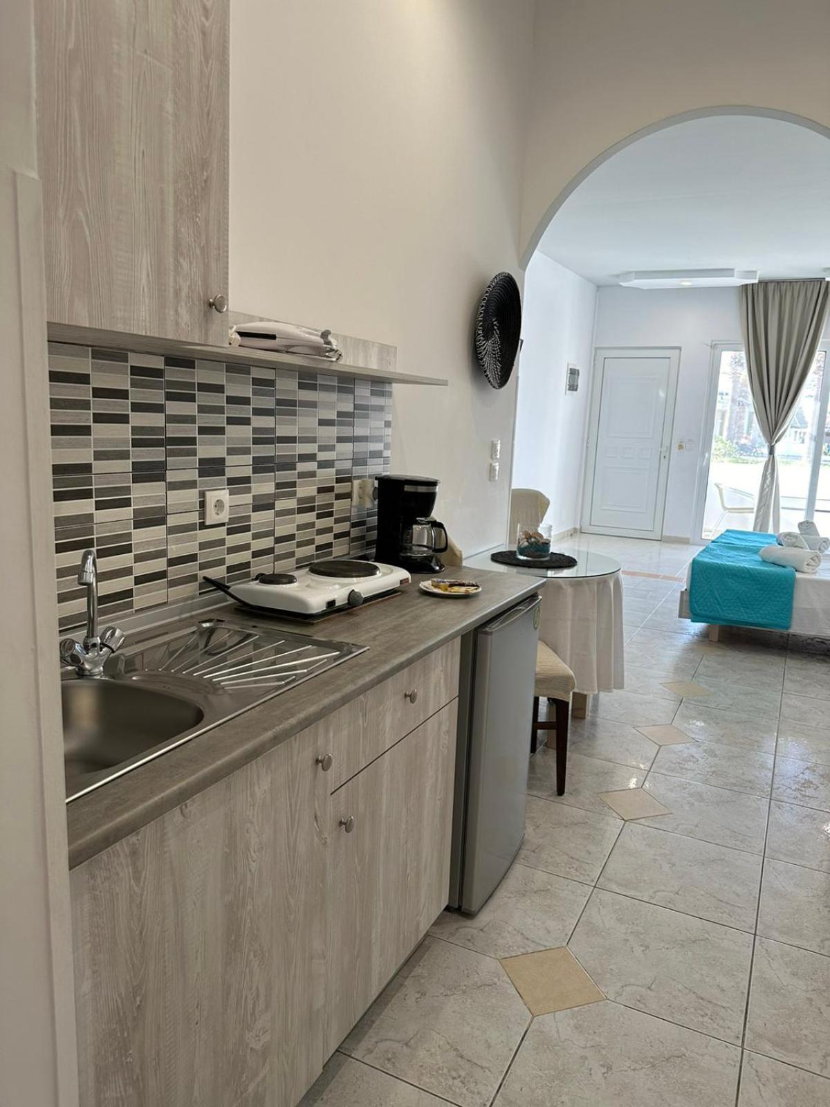 Apollonio Suites & Rooms Faliraki Rhodes Bilik gambar