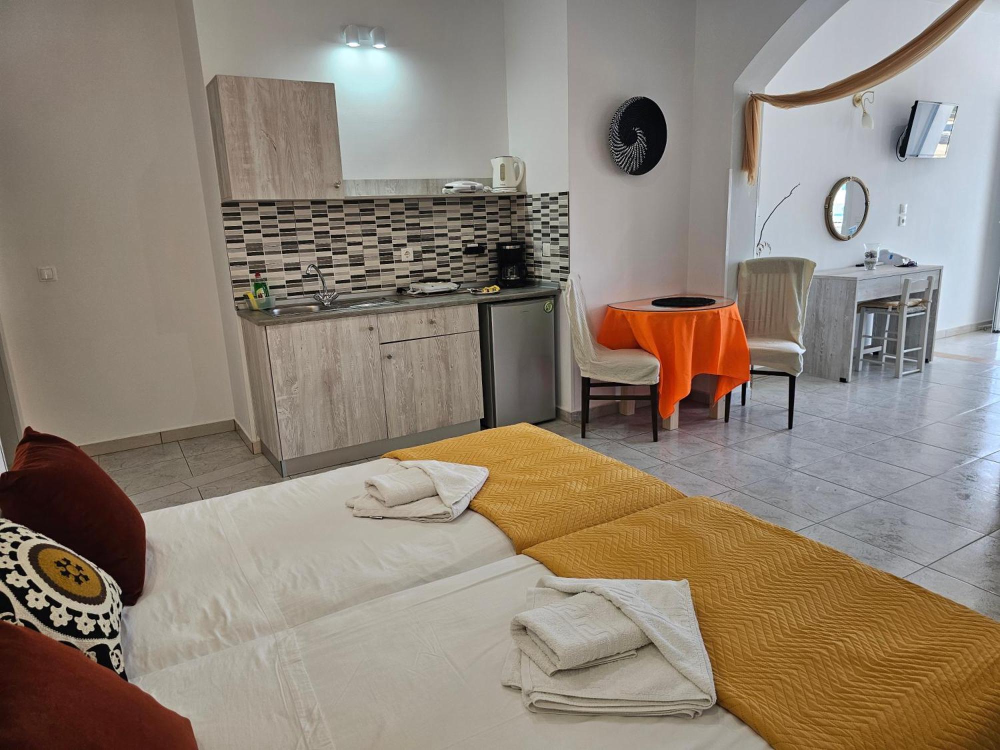 Apollonio Suites & Rooms Faliraki Rhodes Bilik gambar